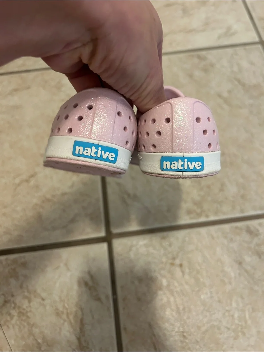 Kids native Slip-On Water Resistant Shoes - glitter Pink